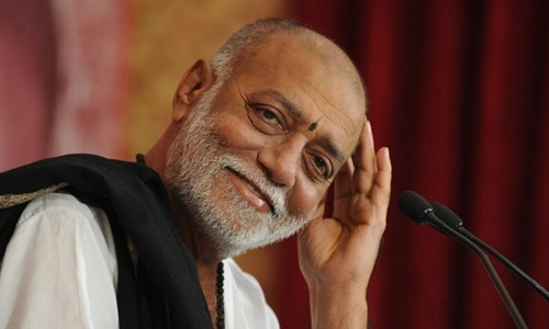 Morari Bapu