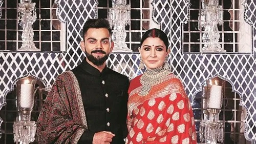 Virat Kohli & Anushka Sharma