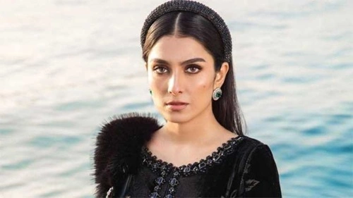 Ayeza Khan